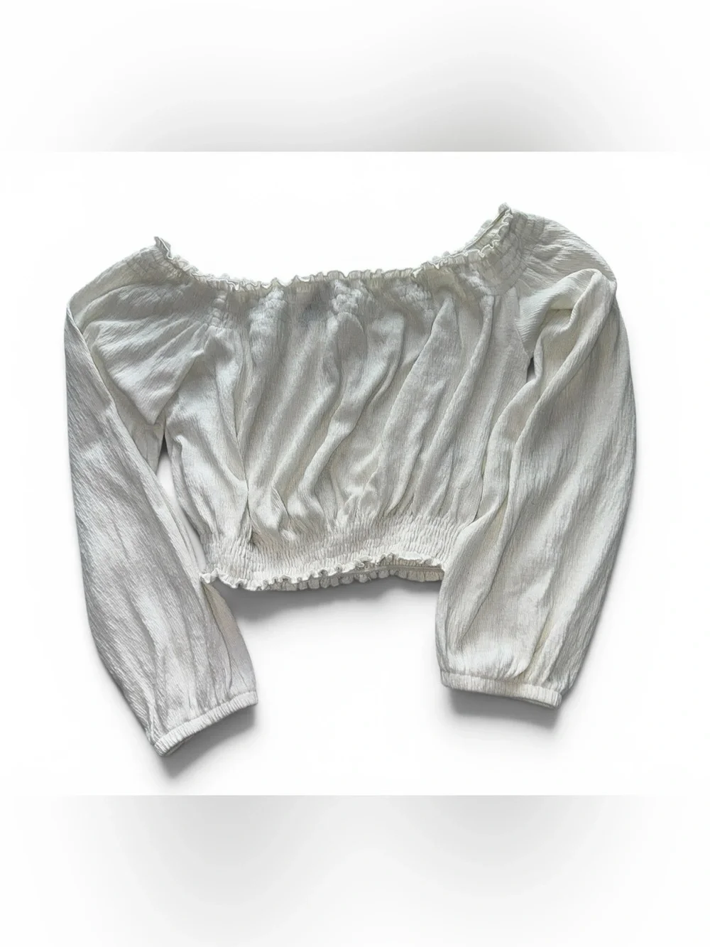 H&M White Off-Shoulder Smocked Waist Long-Sleeve Crop Top